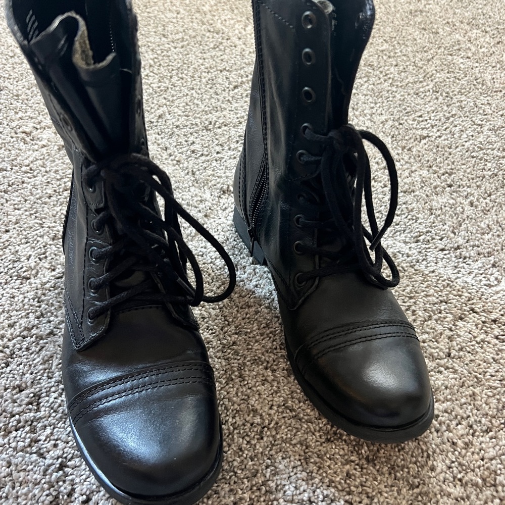 Steve Madden Troopa Boots